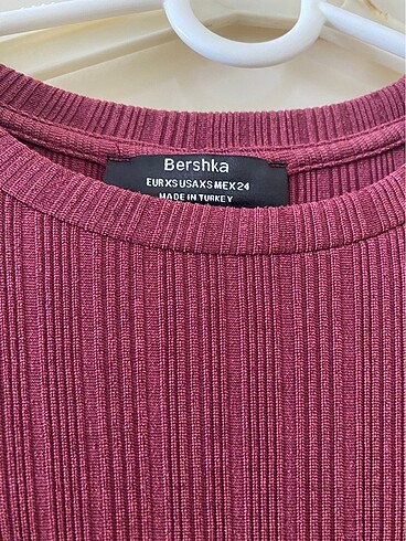 s Beden Bershka midi yırtmaçlı elbise