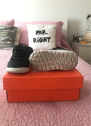 NIKE ÇOCUK AYAKKABISI 21 numara