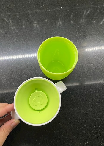 Yeşil Bebek Biberonu Kulplu - Görsel 4