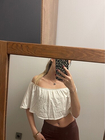 Bershka beyaz üst - Görsel 2