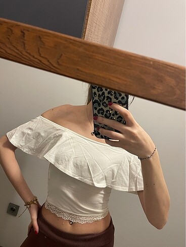 Bershka beyaz üst - Görsel 2