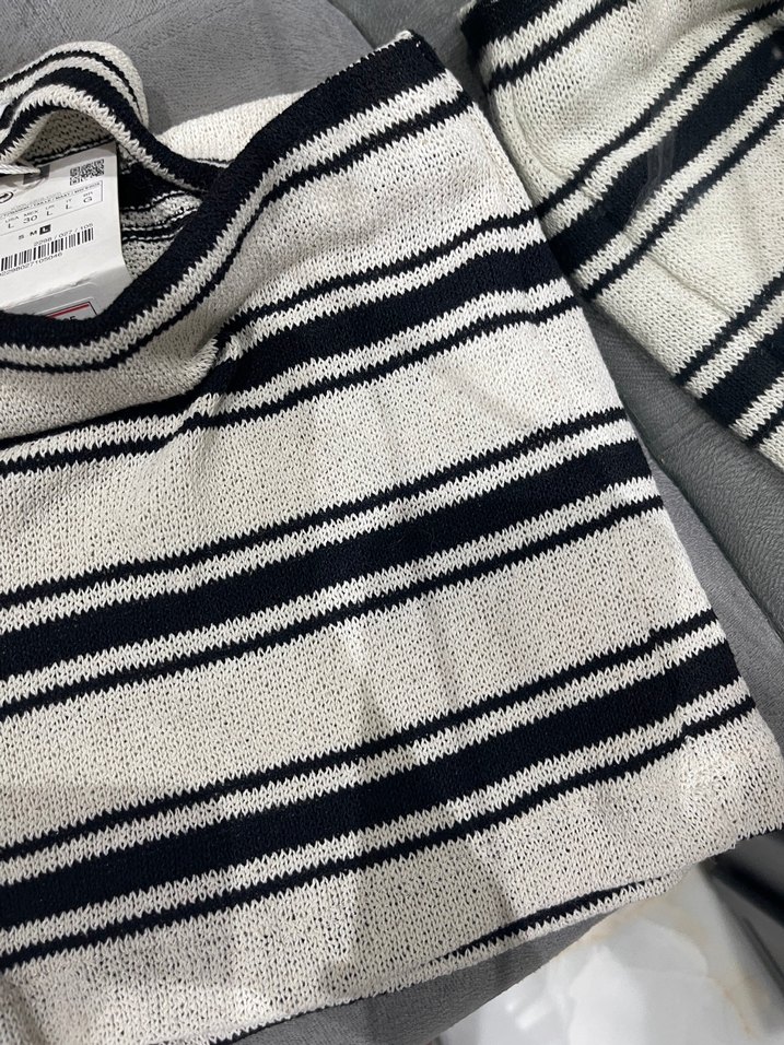 Gri Çizgili Kadın Triko zara şort - Görsel 3