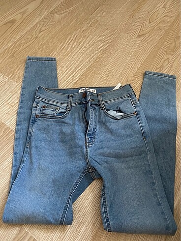 Pull and Bear Pull and bear jean