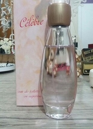 Avon Celebre Parfüm