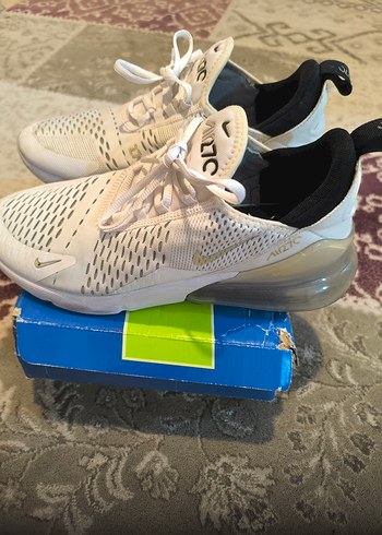 Nike Air 270 Beyaz Spor Ayakkabı - Görsel 4