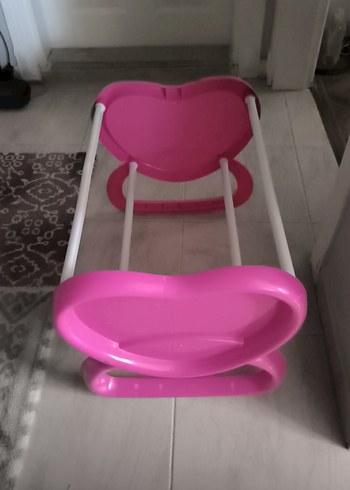  Beden Pembe Çocuk Beşiği