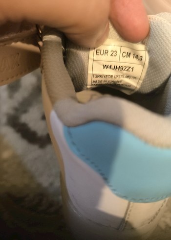 Kız Çocuk Bej Cırtcırtlı bot Ayakkabı - Görsel 6