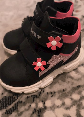 Kız Çocuk Siyah Floral Cırtcırtlı Spor Ayakkabı - Görsel 4