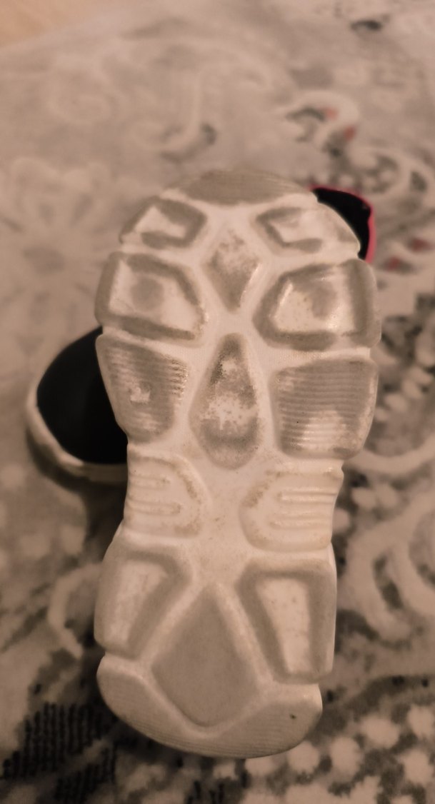 Kız Çocuk Siyah Floral Cırtcırtlı Spor Ayakkabı - Görsel 5