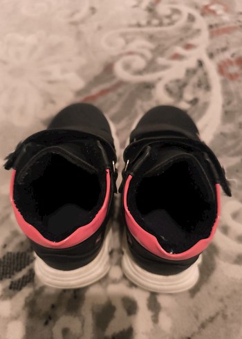 Kız Çocuk Siyah-Pembe Çiçekli bot - Görsel 3