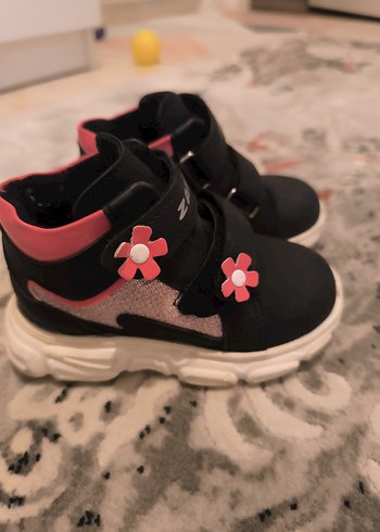 Kız Çocuk Siyah-Pembe Çiçekli bot - Görsel 2