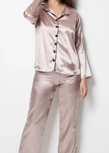 xl Beden Bej Parlak Saten Kadın Pijama Takımı