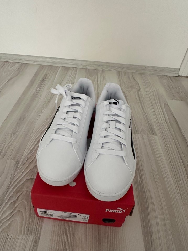 Beyaz Siyah Puma Spor Ayakkabı - Görsel 4