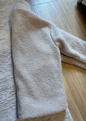 H&m modeli peşüş mont - Görsel 6