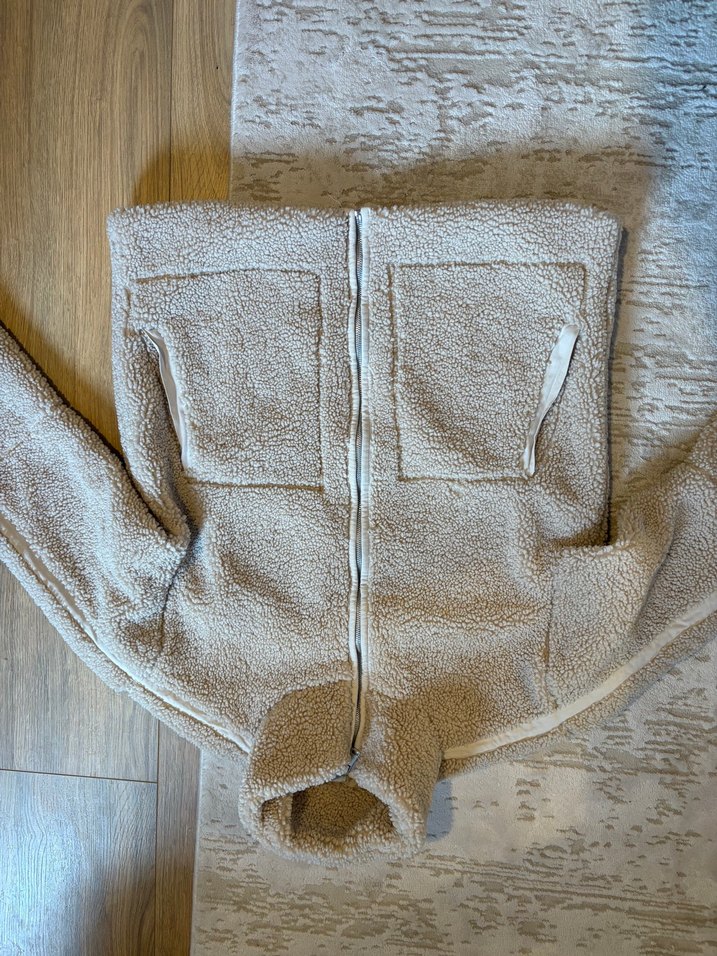 H&m modeli peşüş mont - Görsel 2