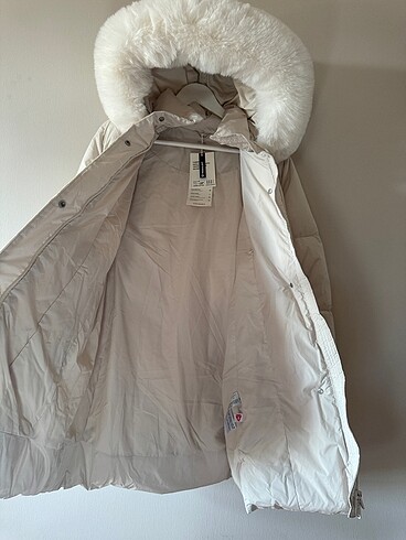 OYSHO primaloft dolgulu mont - Görsel 5