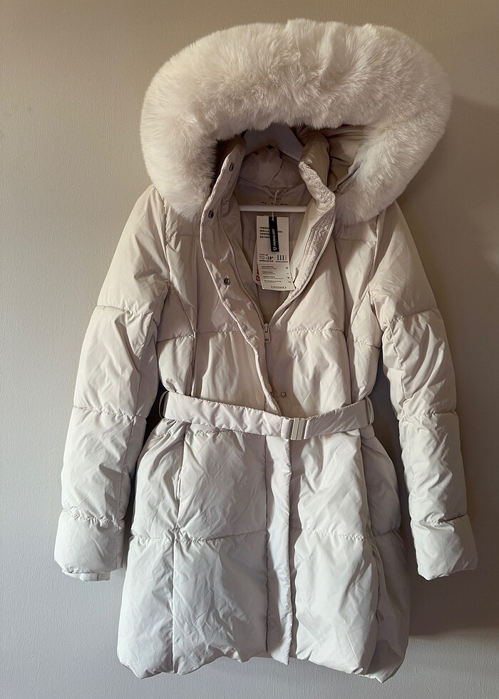 OYSHO primaloft dolgulu mont - Görsel 4