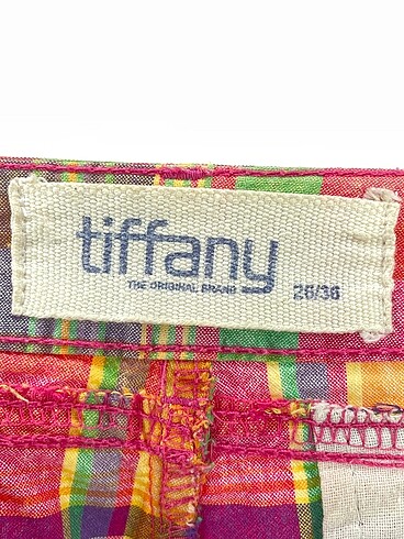 26 Beden çeşitli Renk Tiffany Tomato Mini Şort %70 İndirimli.