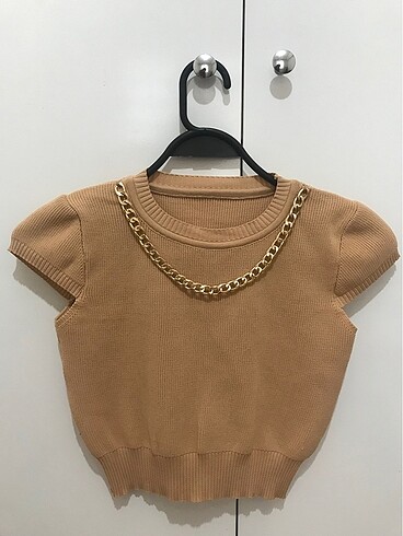 Camel crop
