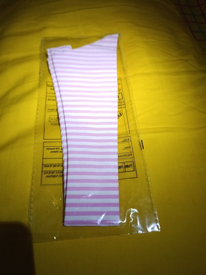 Pembe Çizgili Pratik Yaka - Görsel 4