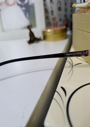 Klasik Şeffaf Kadın Gözlüğü 2.0 - Görsel 4