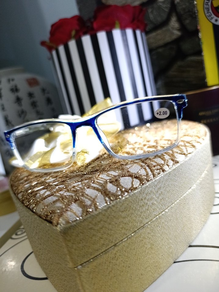 Şeffaf Mavi Okuma Gözlük 2.0 - Görsel 2