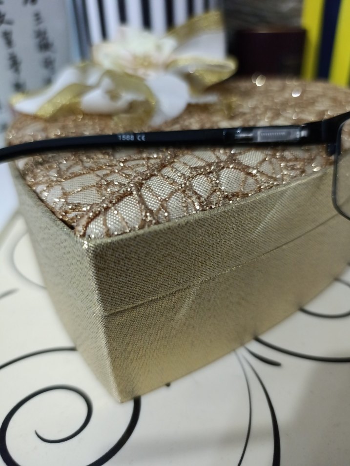 Metal çerçeveli gözlük 2.5 - Görsel 3