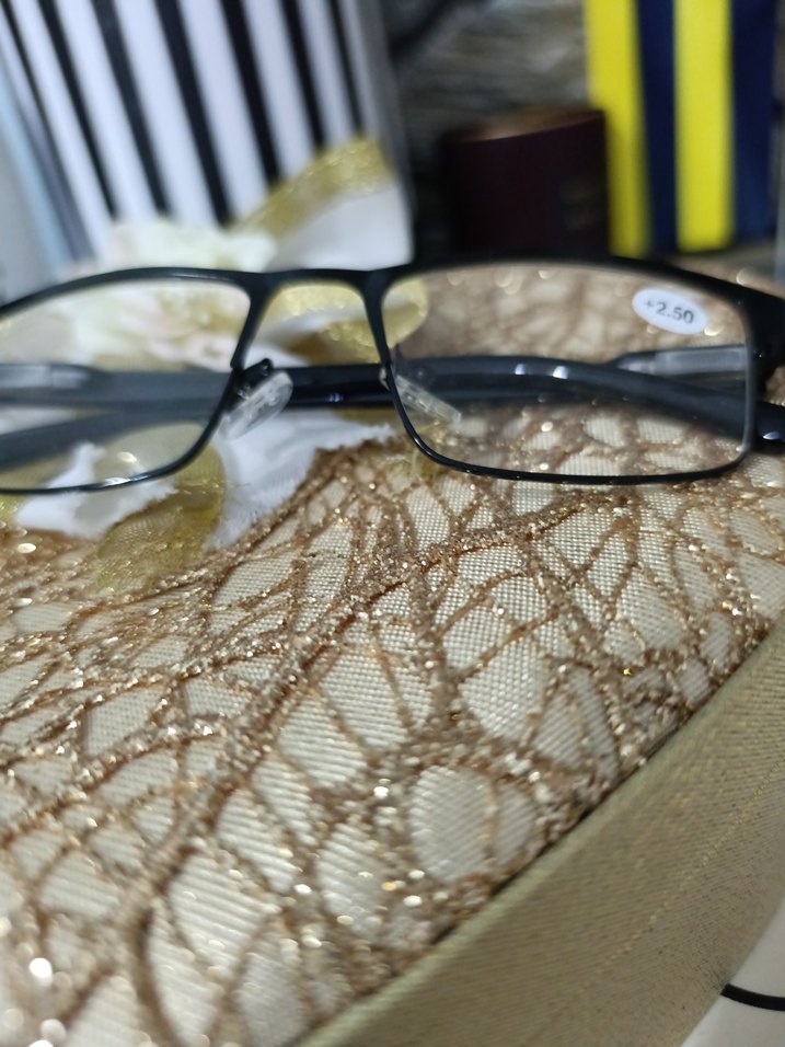 Metal çerçeveli gözlük 2.5 - Görsel 5