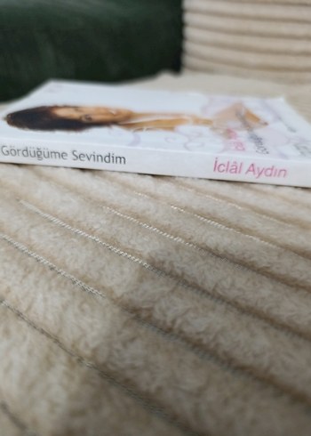 Gördüğüme Sevindim - İclal Aydın - Görsel 2