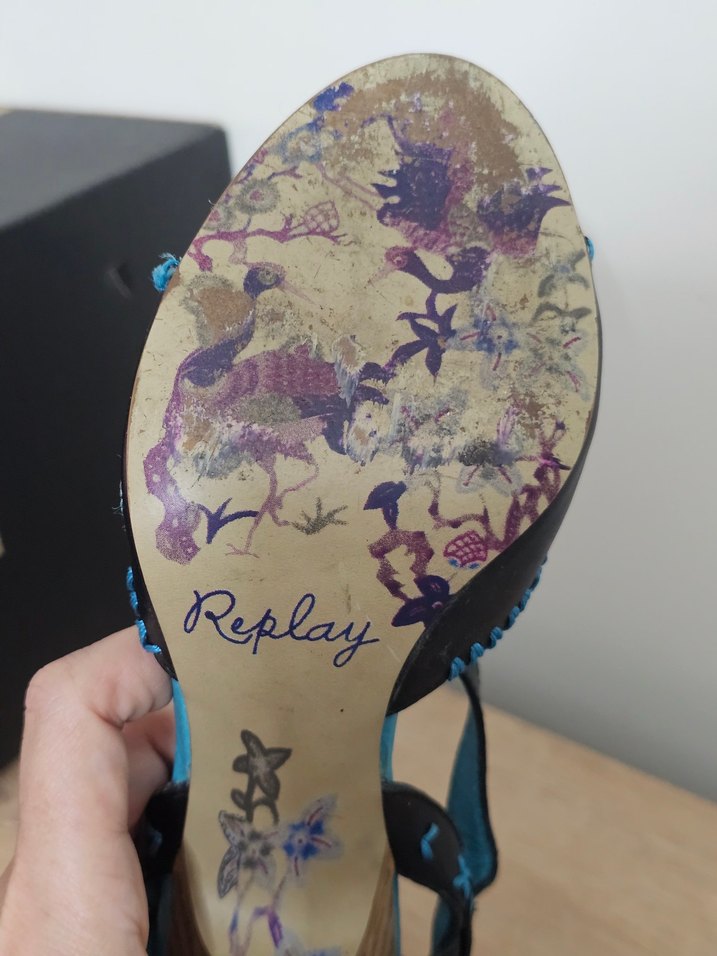 Mavi Nakışlı Bohem İnce Topuklu Ayakkabı - Görsel 4