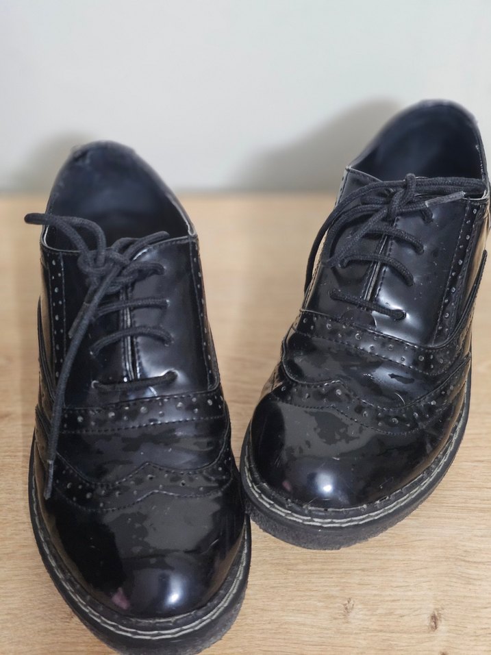 Siyah Rugan Kadın Klasik Ayakkabı - Görsel 3