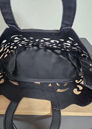 Dantel Detaylı Siyah Gotik Deri Kadın Çanta - Görsel 4