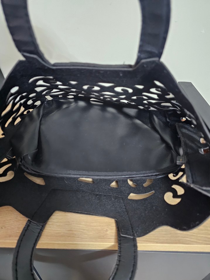 Dantel Detaylı Siyah Gotik Deri Kadın Çanta - Görsel 4