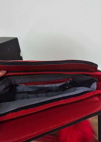 Kırmızı Deri Püsküllü Kadın Çanta - Görsel 3