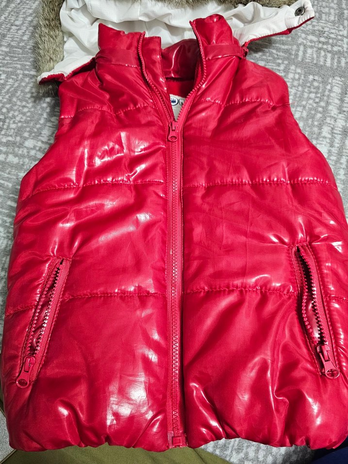 Kız Çocuk Kırmızı Kürklü Street Wear yelek - Görsel 5