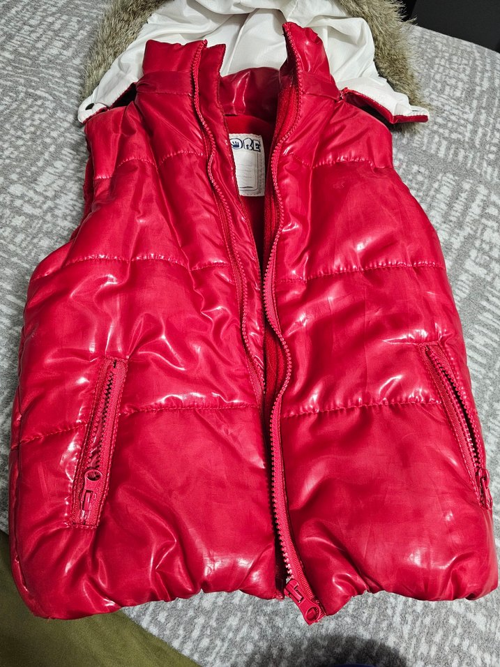 Kız Çocuk Kırmızı Kürklü Street Wear yelek - Görsel 4