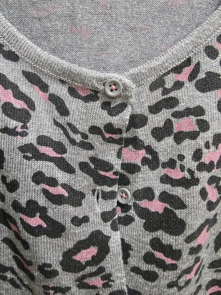 Gri Desenli Uzun Kollu Hırka - Görsel 2