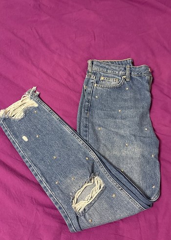 Düğmeli Nakışlı Mini Mavi Kot Pantolon