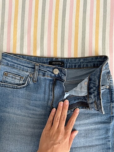 Trendyol & Milla Jean şort
