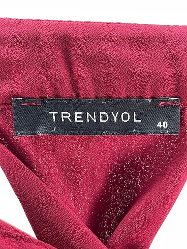 40 Beden çeşitli Renk Trendyol & Milla Bluz %70 İndirimli.