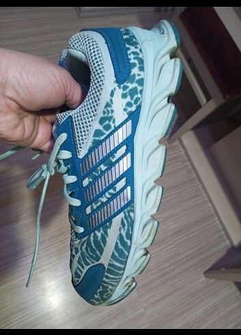 Adidas Spor ayakkabı