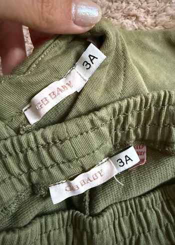 3 Yaş Beden yeşil Renk B&G Kız Bebek Fırfırlı Nakışlı Uzun Kollu Takım
