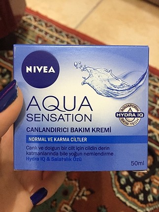 Nivea Aqua