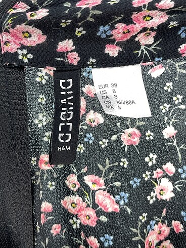 38 Beden çeşitli Renk H&M Günlük Elbise %70 İndirimli.
