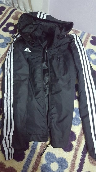 adidas trencmont 
