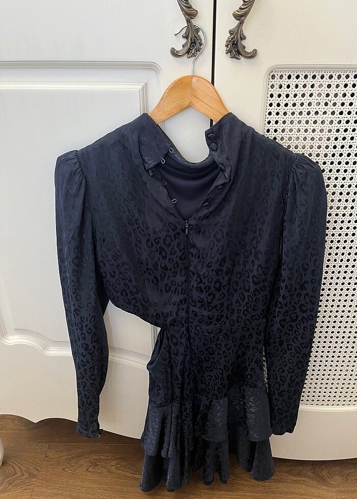 PENCERE DETAYLI ELBİSE - Görsel 4