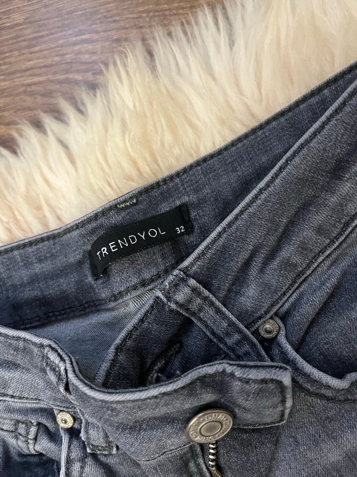 Gri Jean - Görsel 4