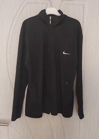 Nike Siyah Fermuarlı kadın ceket