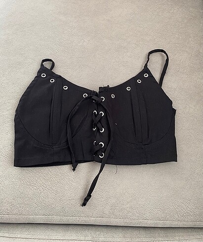 Siyah crop