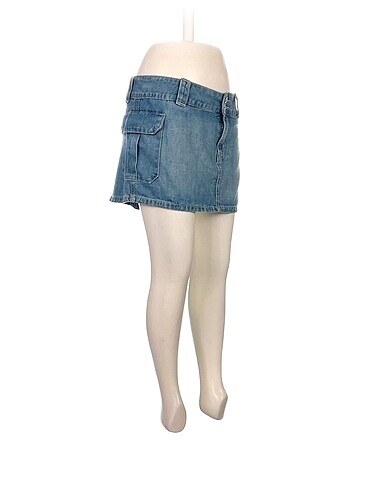 H&M H&M Mini Etek %70 İndirimli.